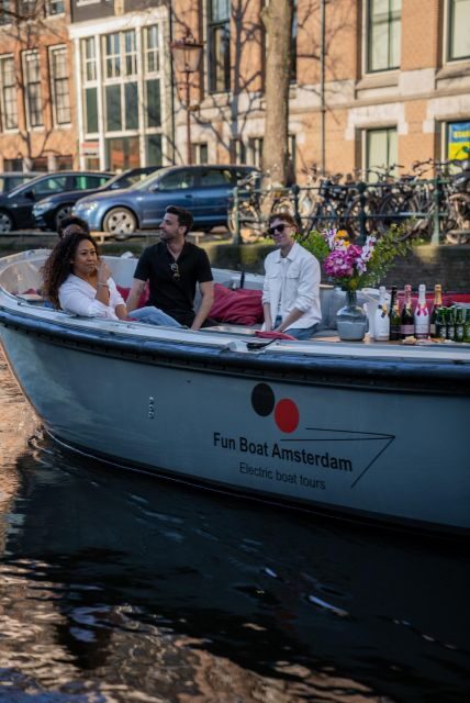 Amsterdam: Private Luxury Cruise with BBQ and Drinks - The Food, Drinks, and Atmosphere
