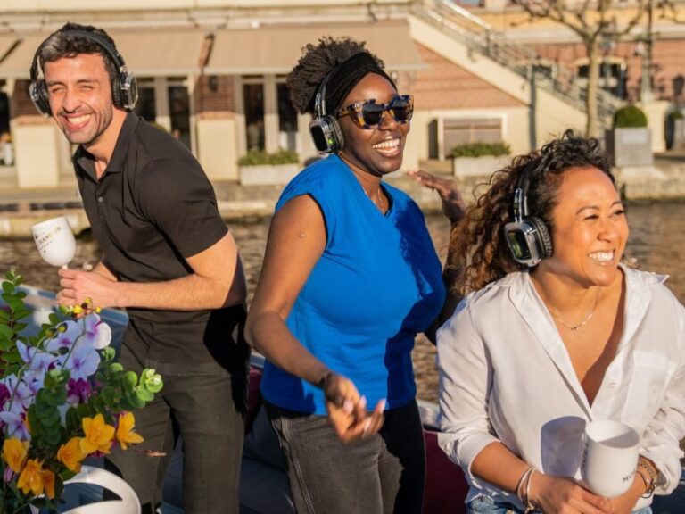 Amsterdam: Private Luxury Cruise with Drinks & Silent Disco - Why Travelers Love It