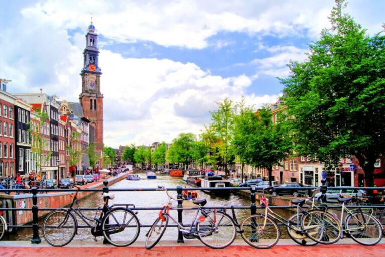 Amsterdam Private Walking Tour for Couples - Deep Dive into the Itinerary