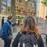 Amsterdam: Private walking tour with Coffee & Anne Frank VR - Starting Point and Route