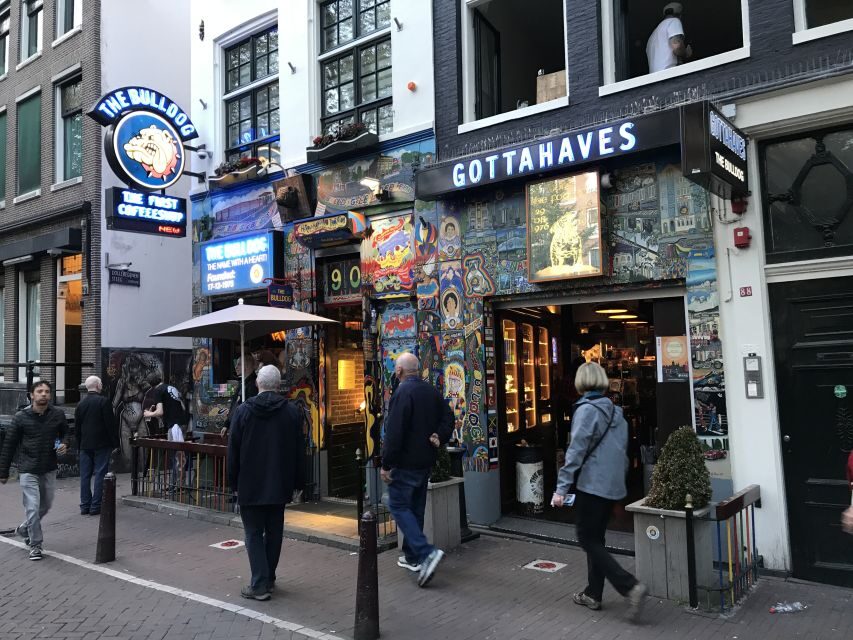 Amsterdam: Red Light District and Local Pub Tour - The Group Experience and Price