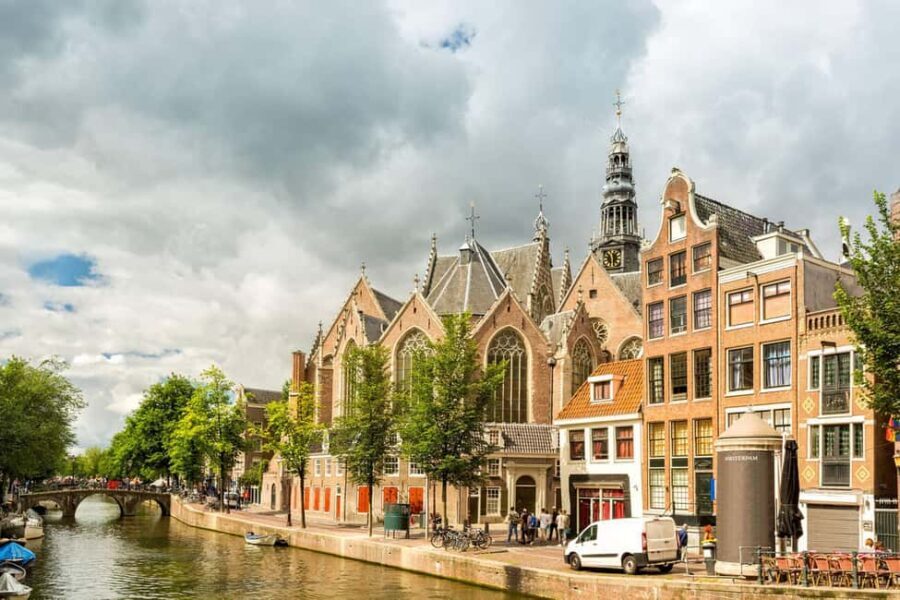 Amsterdam: Red Light District Tour in English or German - What Makes This Tour Stand Out