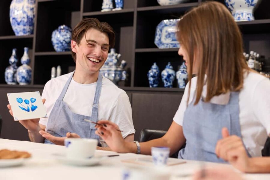 Amsterdam: Traditional Dutch Blue Tile Painting Workshop - The Painting Process