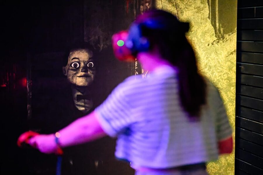 Amsterdam: Ultimate VR Experience: 60 minutes - The Itinerary and How It Unfolds