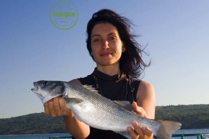 An Unforgettable Day With Fish, Wine and Olive Oil Tasting - Tasting and Sampling: A Treat for Food Lovers