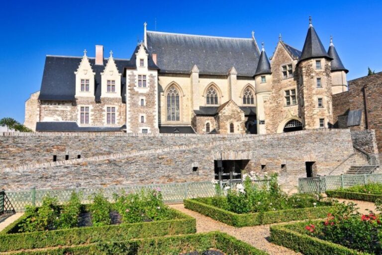 Angers: Château d'Angers entrance Ticket - Who Will Love This Tour?