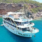Antalya & Kemer: Megastar Catamaran Cruise With Foam Party - The Highlights in Detail