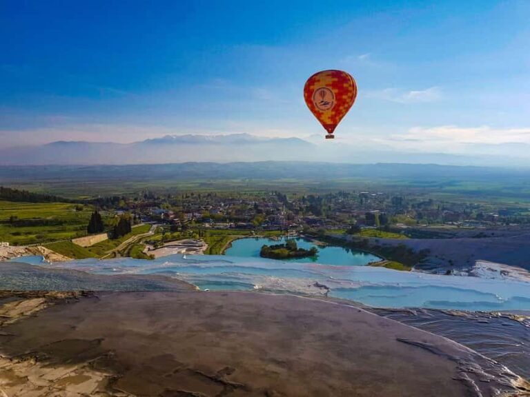 Antalya to Pamukkale: Day Tour W/Optional Hot Air Balloon - The Hot Air Balloon Experience: A Sunrise Spectacle