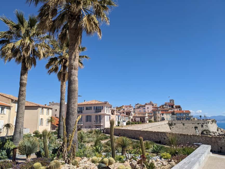 Antibes: 2 hour walking tour in the old town - The Value of a Guided Tour at $29