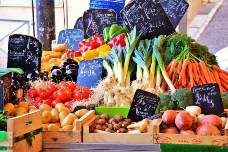 Antibes: Old Town Walking Tour with Food Tastings - Practical Details and What It Means for Travelers