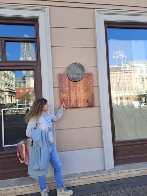 Archaeological Zagreb Walk - Visiting the Upper Town