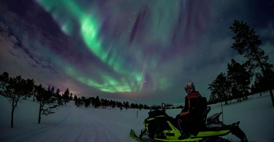 Arctic Adventure: Northern Lights Hunting with Snowmobiles - What to Expect from the Tour