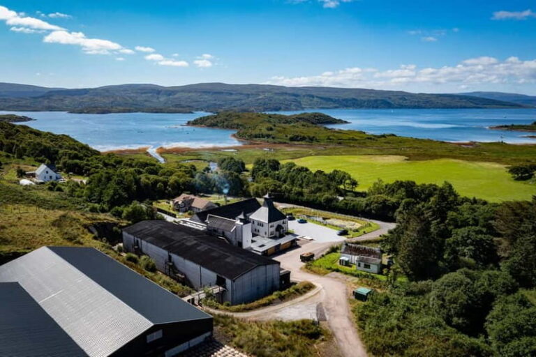 Ardnamurchan: Whisky Distillery Tour with Tasting - Who Should Consider This Tour?