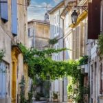 Arles: Express Walk with a Local - Analyzing the Price & Value
