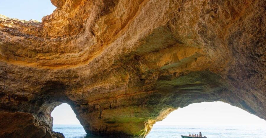Armação de Pêra: Benagil Caves and Secret Beaches Boat Trip - What Makes This Tour Special?