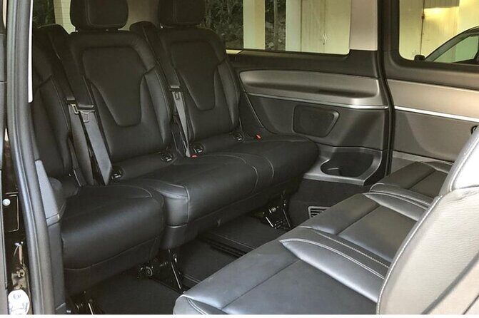 Arrival barcelona Cruise Port to Barcelona City - Who Should Consider This Service?