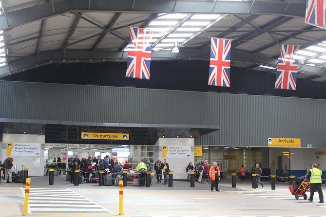 Arrival or Departure Private Transfer: Gatwick Airport to Southampton Cruise Port - The Benefits of a Private Transfer