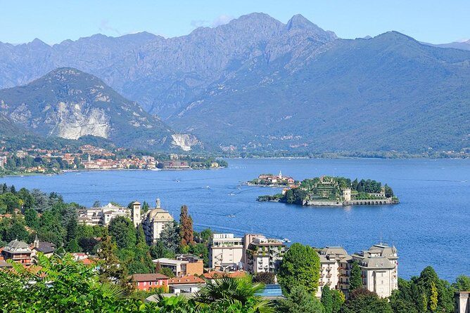 Art and food on lake Maggiore: Stresa and Isola Bella - The Tasting Experience: Local Wines and Snacks