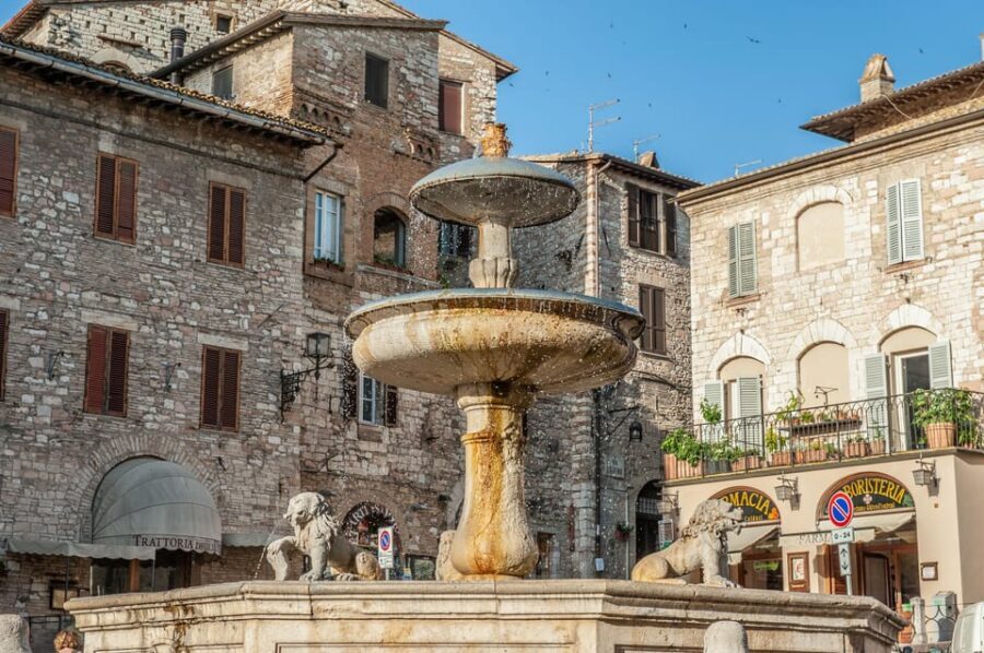 Assisi City highlights and St. Francis Basilica Tour - What to Expect from the Tour