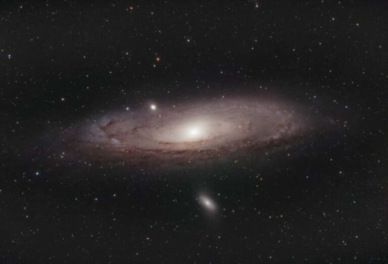 Astrotourism - Revel-Tourdan (Rhône-Alpes): Astrophotography exhibition - What Makes This Tour Stand Out?