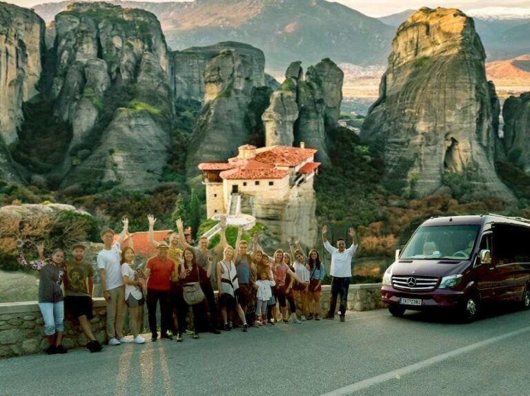 Athens: 2-Day Meteora Tour in Spanish with Guide & Hotel - The Itinerary: What You’ll Experience
