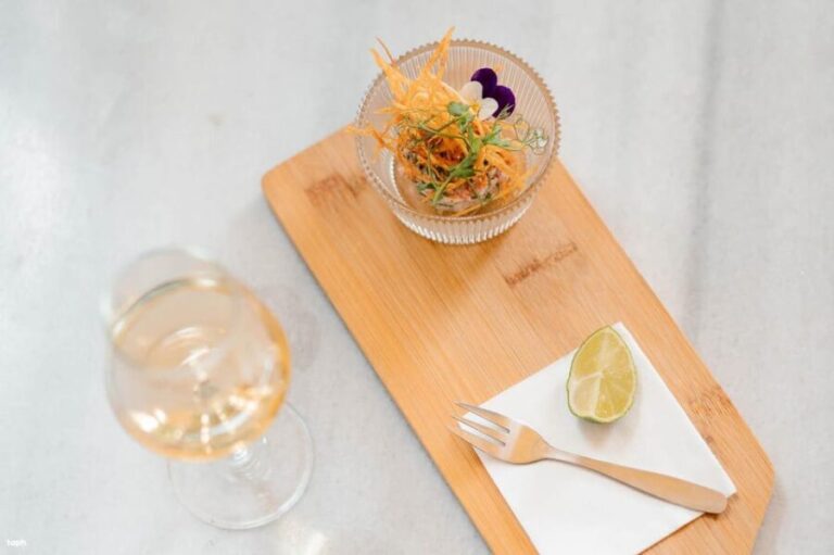 Athens: 4 Greek dairing wines tasting and food pairing - The Sum Up