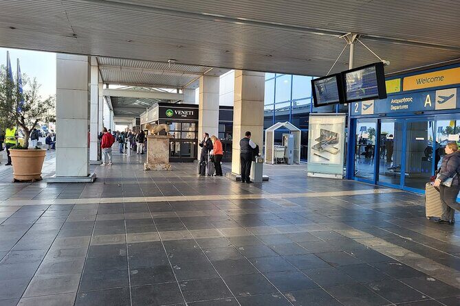 Athens Airport Private Transfer From Airport to Hotel - The Driver’s Role and Customer Service