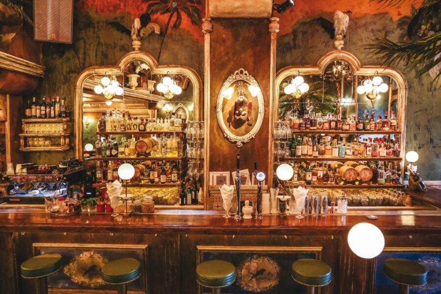 Athens by Night: Sightseeing, Spirits, and Food - Who Should Consider This Tour?