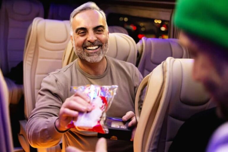 Athens: Carols on the Move - The Jingle Bus - The Value of the Tour