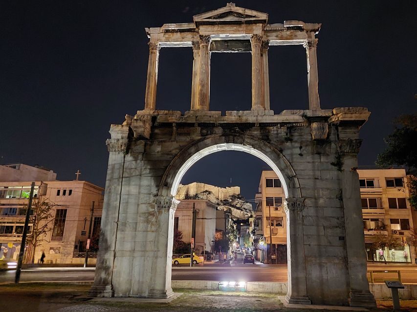 Athens: City Highlights Nighttime Walking Tour in Spanish - The Value of the Tour