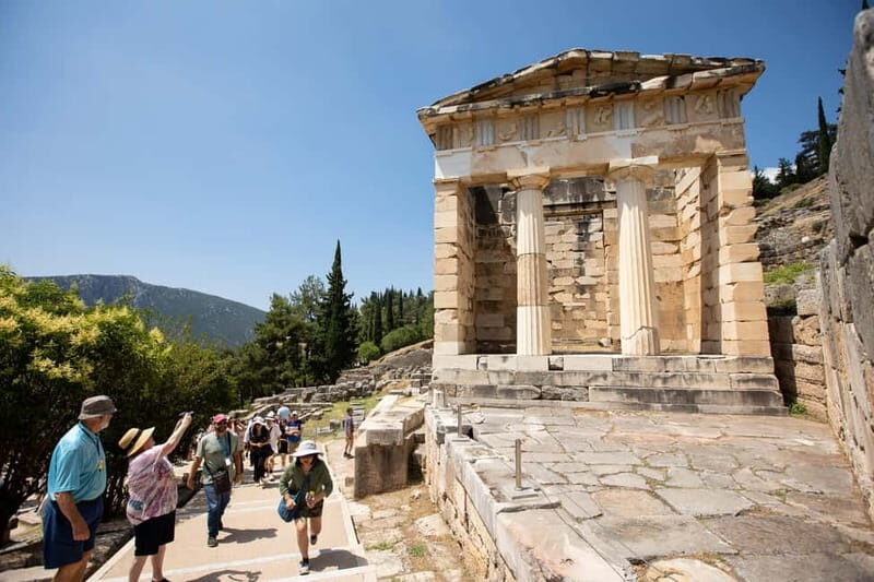Athens: Delphi Day Tour with Museum & Arachova Village Visit - Transport, Timing, and Comfort