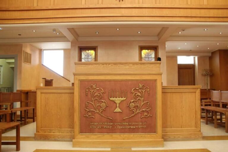 Athens: Jewish Heritage & Ancient Hills Trike Tour - The Highlights and Key Stops