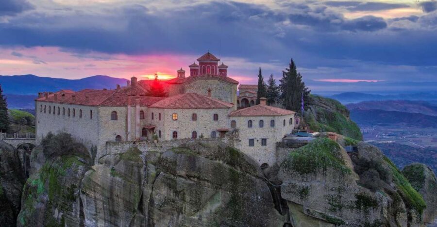 Athens: Meteora 2-Day Trip with Hotel, Sunset & Morning tour - What to Expect on the Meteora 2-Day Trip