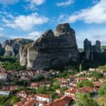 Athens: Meteora Day Trip with Central Pickup & Audio Guide - What to Expect at Kalabaka