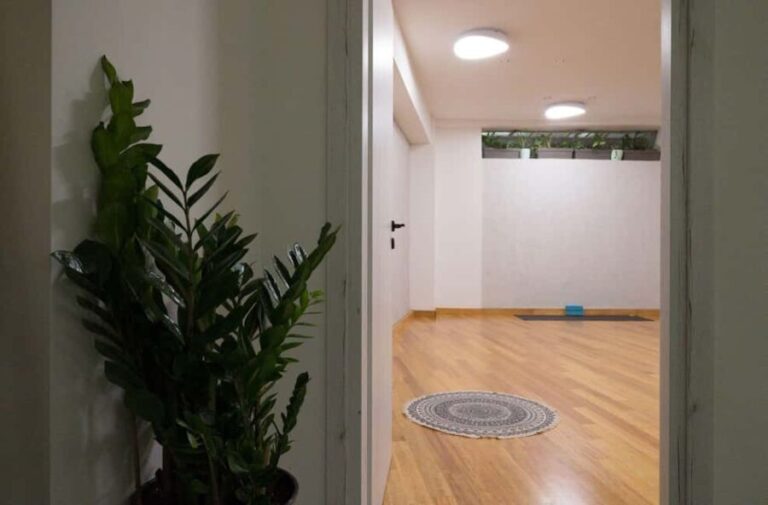 Athens: Morning Soft Vinyasa Flow Yoga Class - What’s It Like Practicing Yoga in Athens?