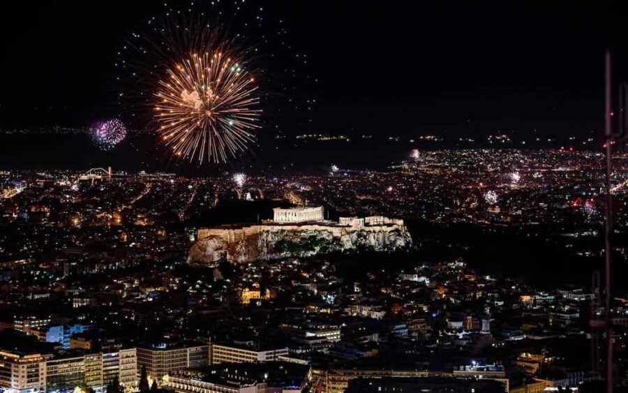 Athens: New Year's Eve Pub Crawl w/ Acropolis Fireworks View - Practical Considerations and Tips