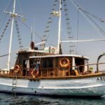 Athens: Saronic Gulf Cruise with Breakfast and Drinks - The Details: Pricing, Duration, and Group Size