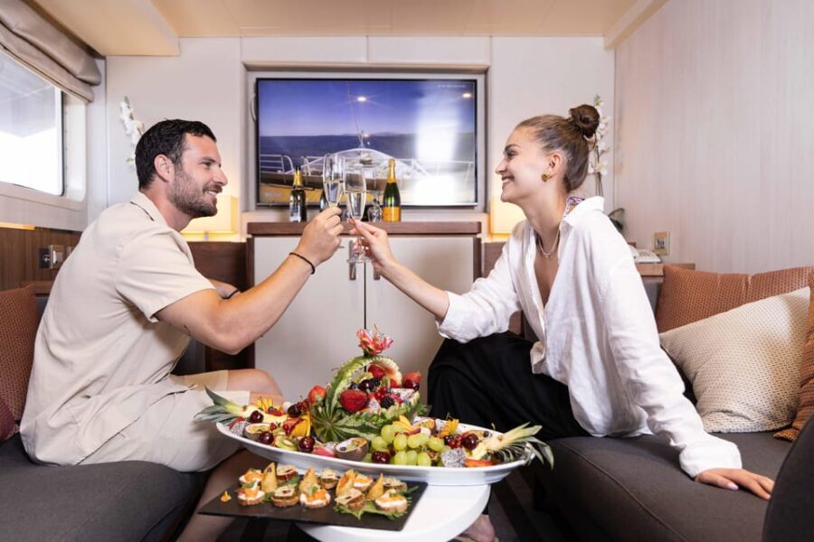 Athens: Saronic Islands Cruise with VIP Area Seating & Lunch - Practical Considerations and Tips