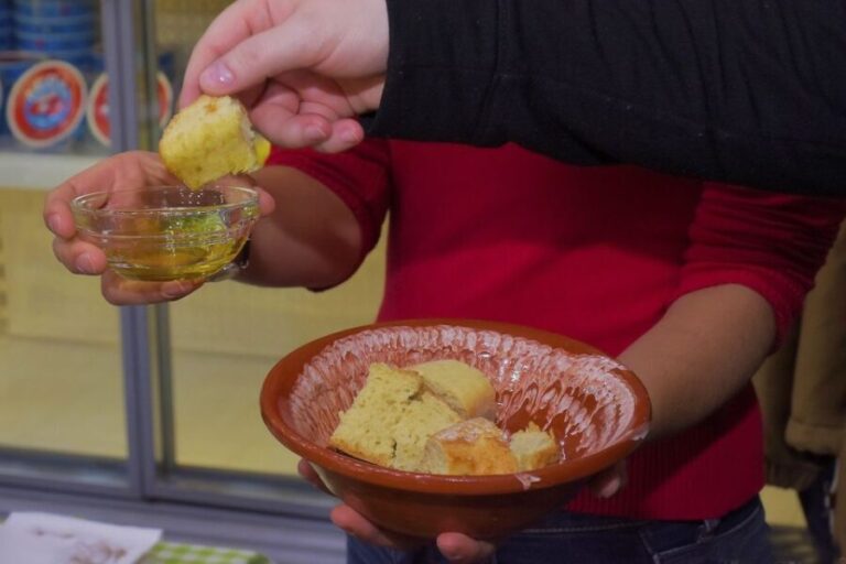 Athens: The Acropolis and Greek Food Private Guided Tour - Who is This Tour Best For?