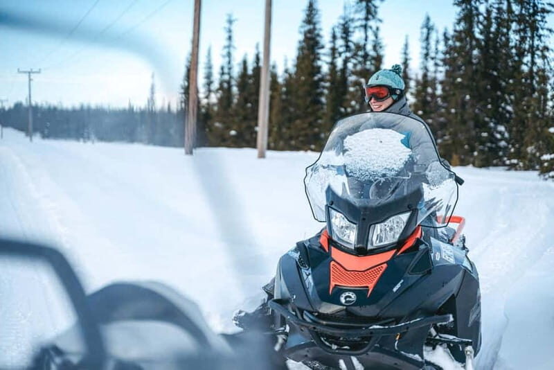 Aurora Hunt on Snowmobile - small groups - Starting from Kiruna: Easy Access & Comfortable Pickup
