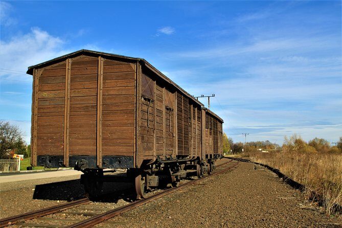 Auschwitz-Birkenau Guided Tour by Private Transport from Krakow - Who Is This Tour Best For?