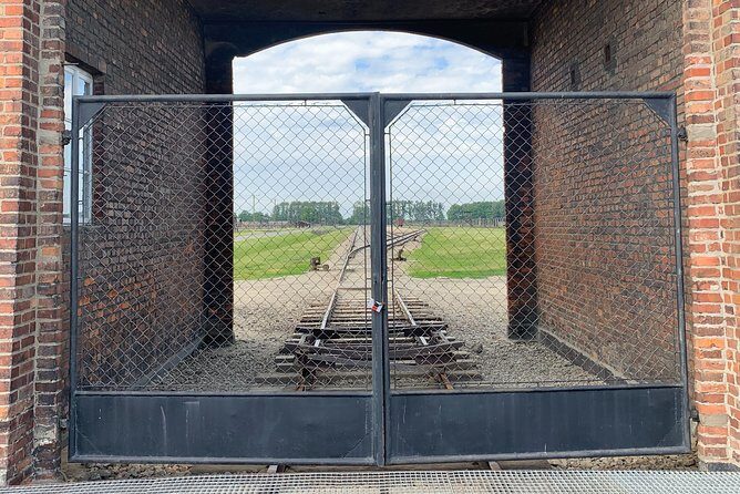 Auschwitz-Birkenau guided tour from Krakow with a private transport - The Guides: Knowledgeable and Patient