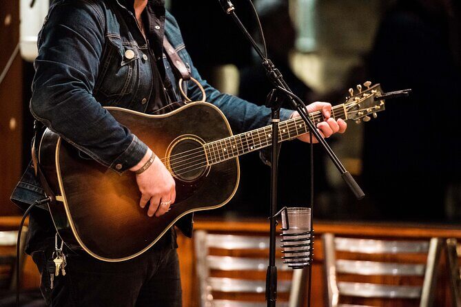 Austin Live Music Crawl - What You’ll Feel and Experience