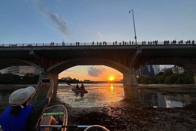 Austin Texas Sunset and Bat Clear Kayak Tour - What to Expect in Terms of Duration, Group Size, and Pricing