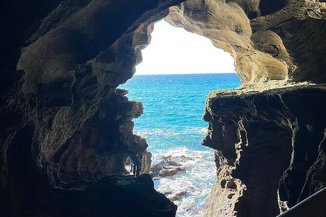 Authentic Private Tangier Tour from Tarifa Camel Ride & Lunch - First Impressions in Tangier