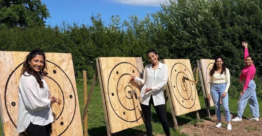 Axe-Throwing Experience: Unleash your inner Warrior - What Is This Axe-Throwing Experience All About?