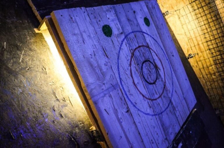 Axe throwing Kraków by Axe Nation VIP - Who It’s Best For