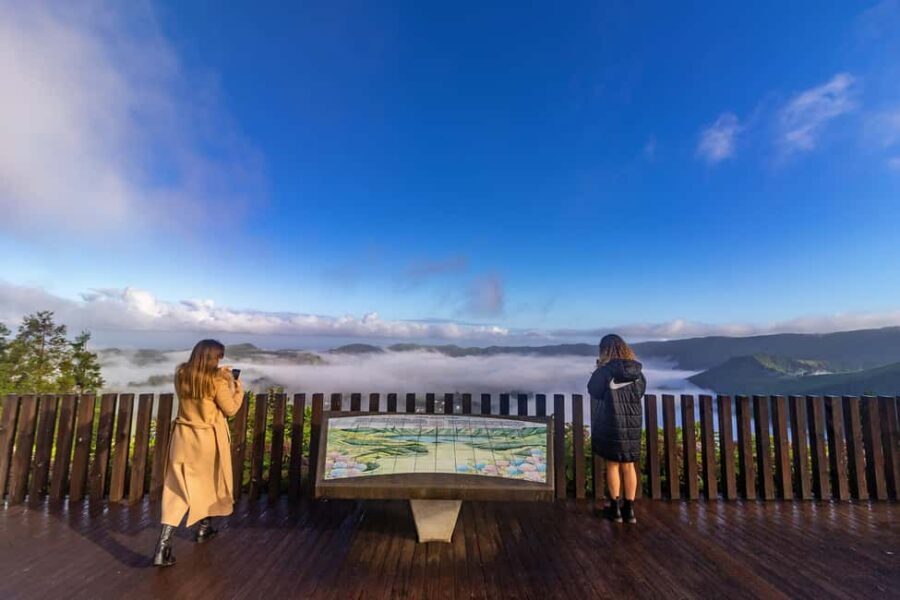 Azores: Inflatable Stand-Up Paddleboard Rental - Why Paddleboarding in the Azores is a Great Choice