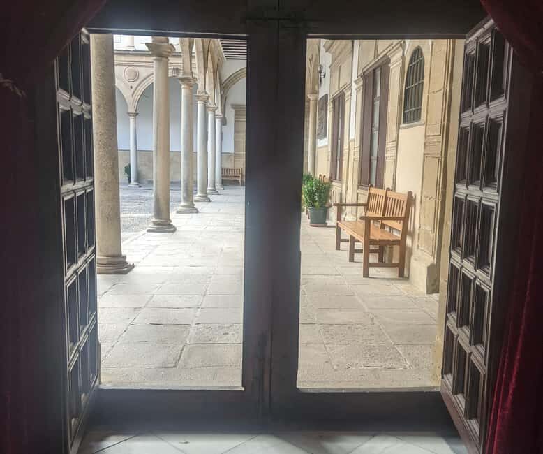 Baeza: Guided walking tour of history and legends - The Itinerary in Detail