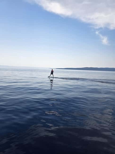 Baka Voda: Electric Surfboard Rental with Instructor - The Experience Itself